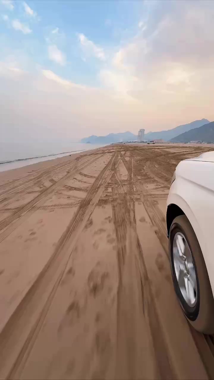 Al Aqah Beach Camping in Fujairah