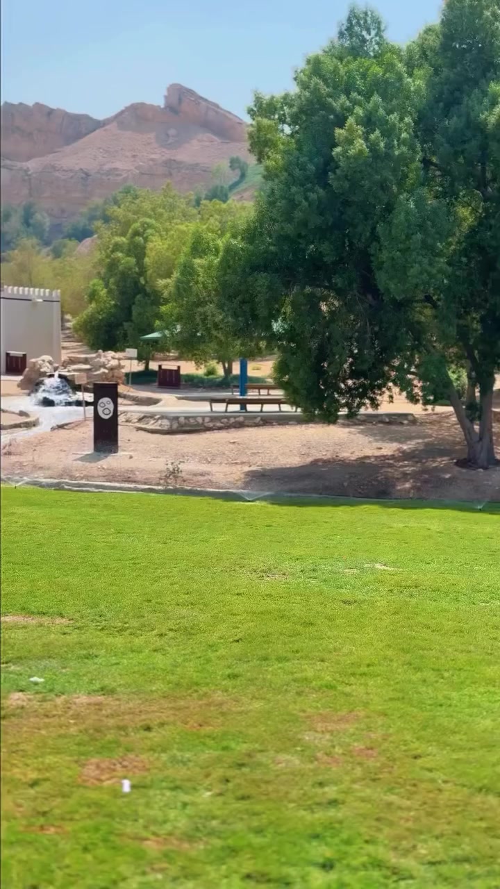 Green Mubazzarah in Al Ain: hot springs and a park beneath Jebel Hafeet